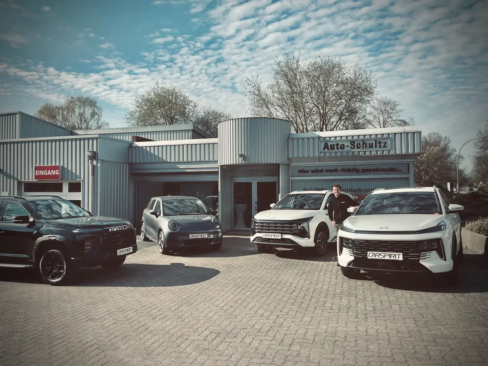 Dein Partner für JAC Motors, MAXUS, Overlanding und Oldtimer in Hamburg-Wilhelmsburg. CARSPIRIT seit 1964.